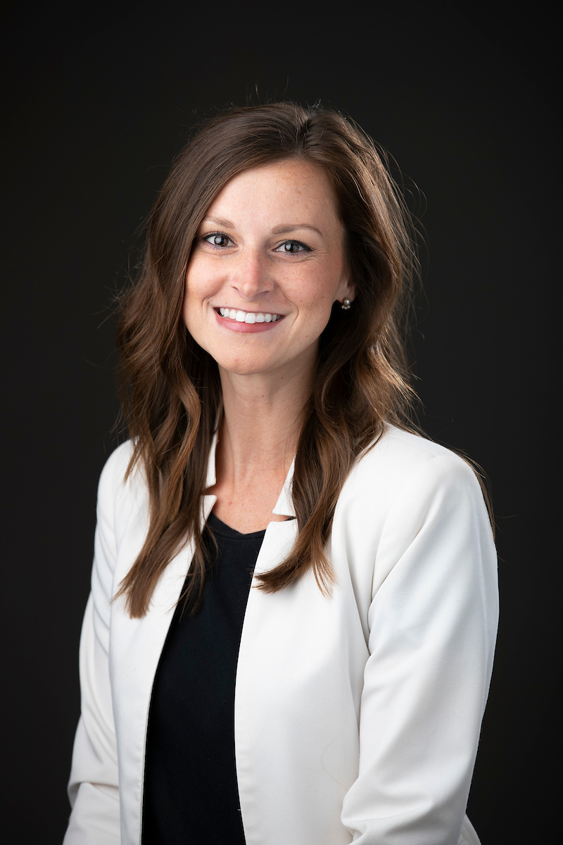 katie hansen headshot