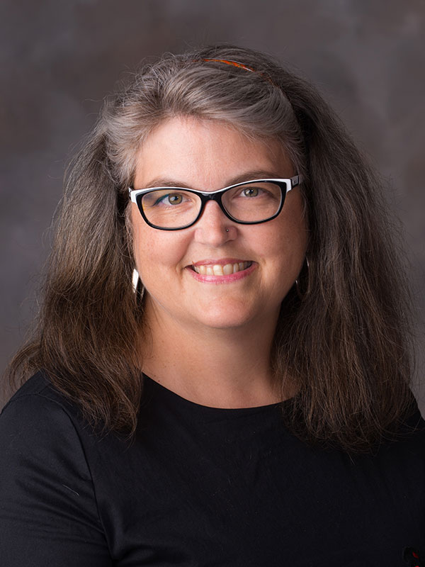 lori straatman headshot